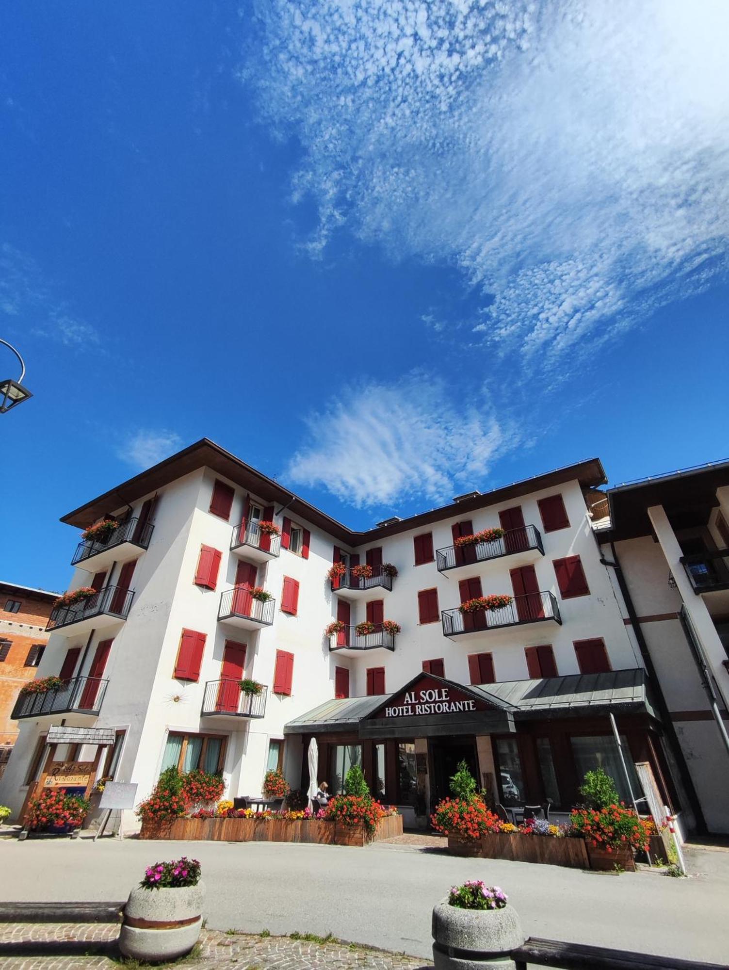 Al Sole Hotel Ristorante Dal 1870 Pieve di Cadore Luaran gambar