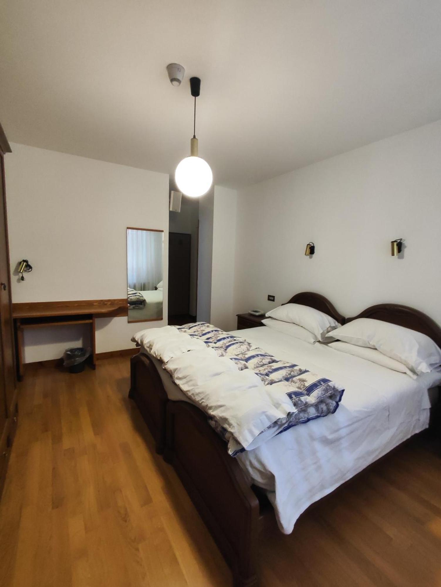 Al Sole Hotel Ristorante Dal 1870 Pieve di Cadore Bilik gambar